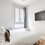 2Br Montmartre Chapelle Apartment